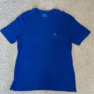LARGE men’s Tommy Bahama navy blue t shirt